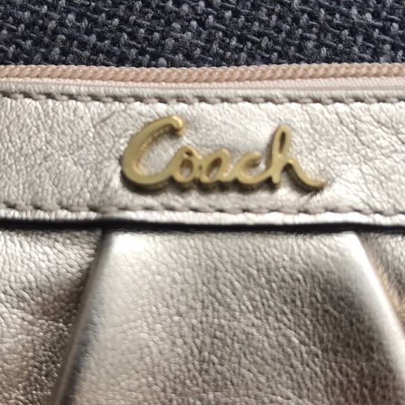 Champagne Gold Coach Wristlet - Great Condition! - Picture 2 of 4